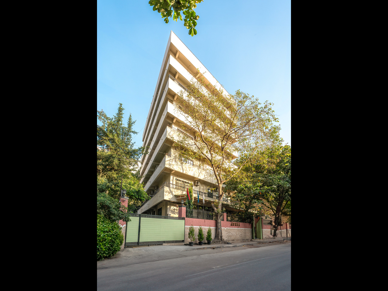 Arnna Hotel in Mumbai