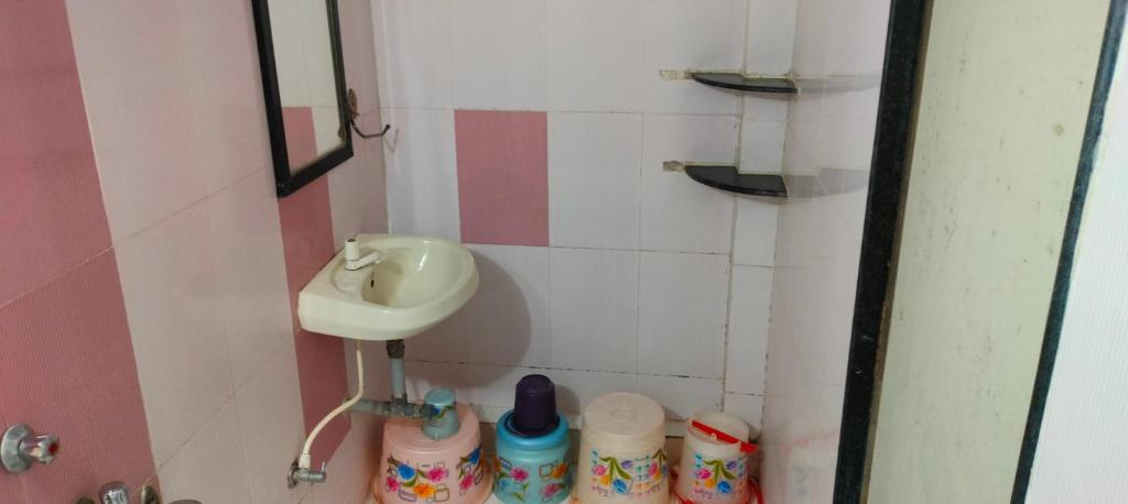 Hotel Shri Sai Darshan in Shirdi