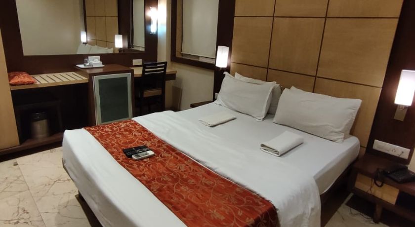 Hotel Nakshatra Residency in Thane