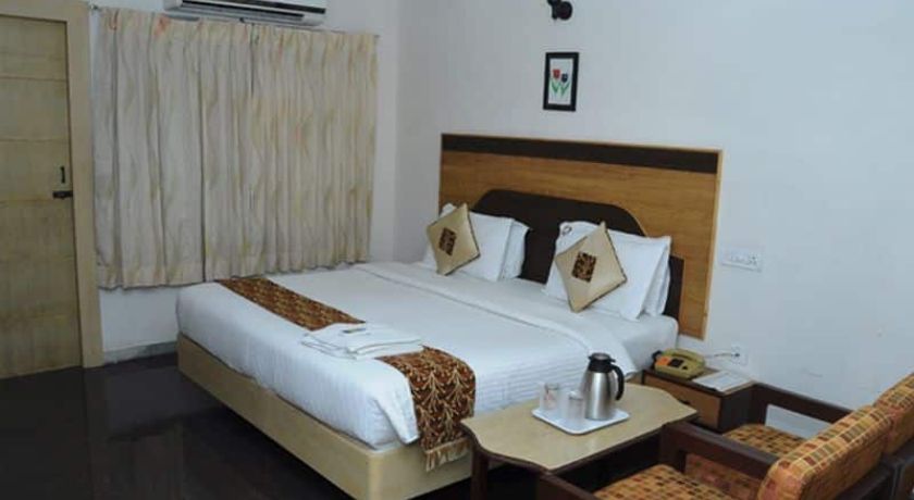 HOTEL MAYAS in Trichy