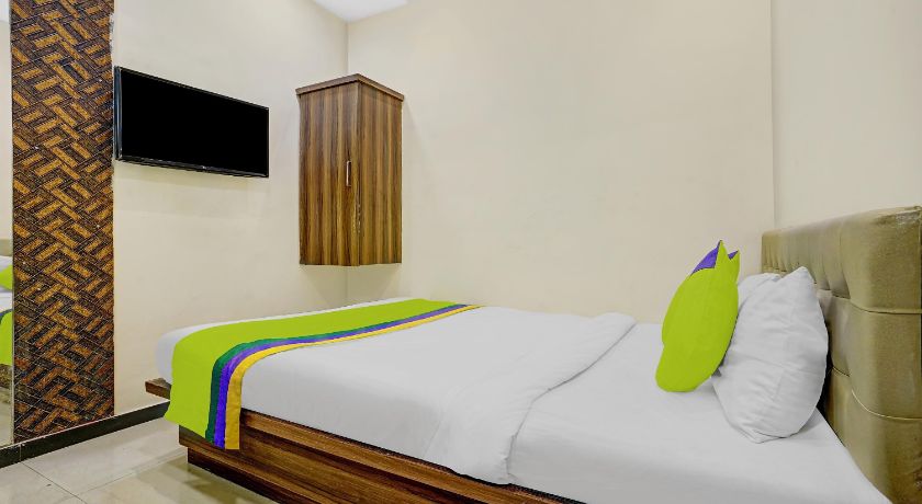 Hotel Galaxy Inn in Mumbai