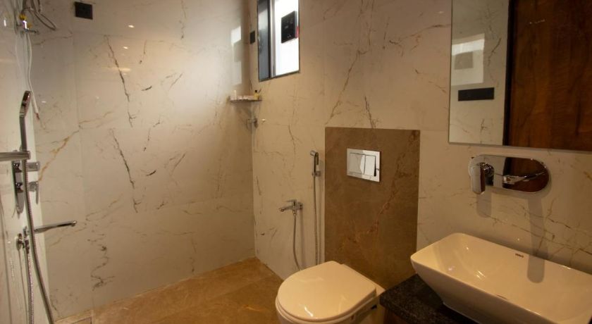 Hotel Monarch Montvert in Navi Mumbai