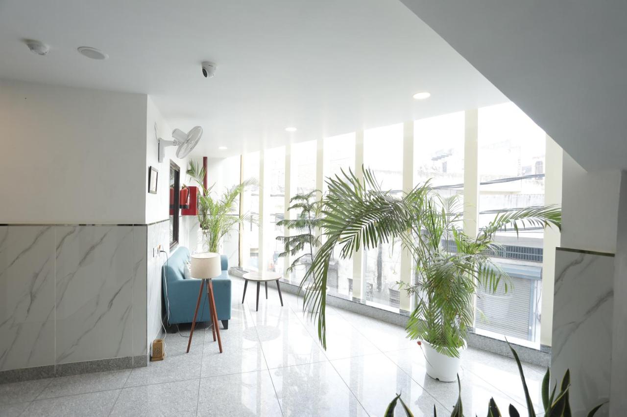 Hotel Gallivanto Inn in Delhi