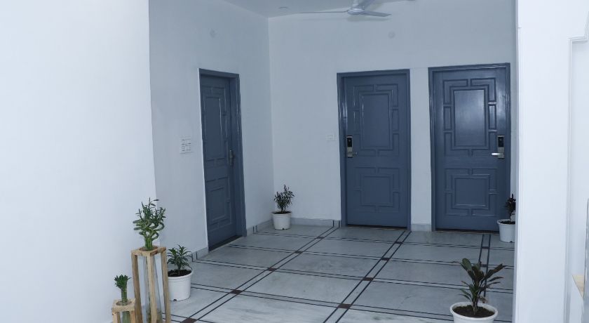 Hotel Gallivanto Inn in Delhi