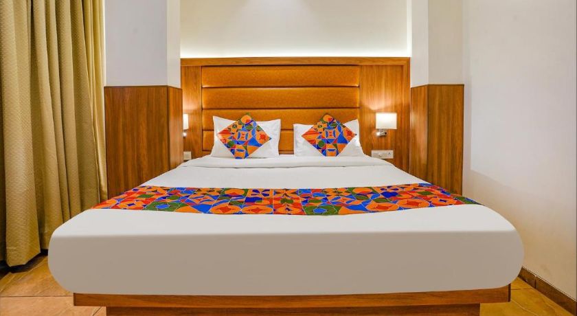 Hotel Landmark Aura in Navi Mumbai