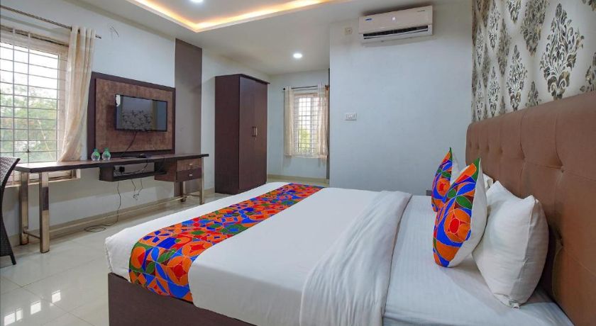 Krishnas Landmark Business Hotel in Bangalore