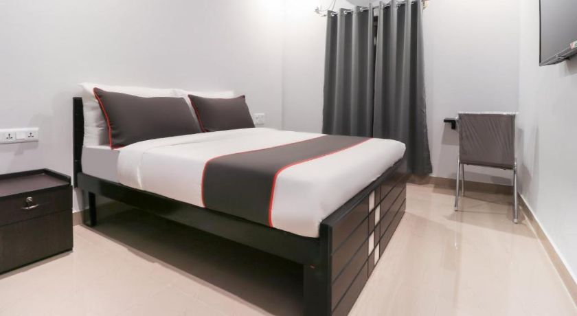 IRA Sathyajyothi Comforts in Bangalore