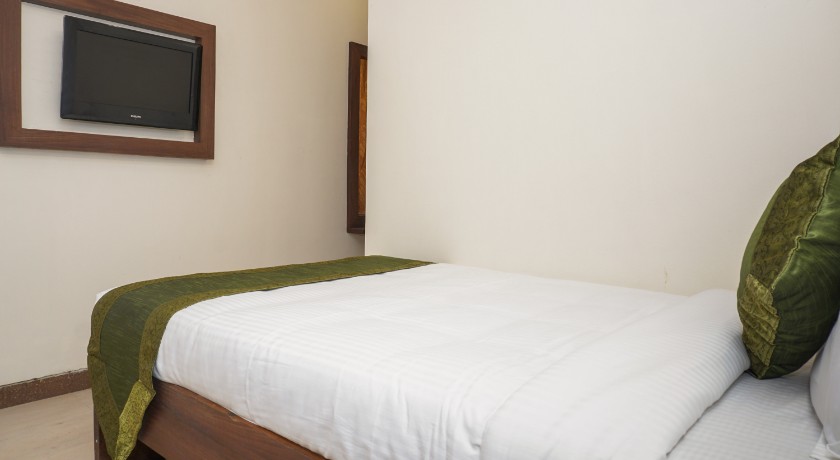 Hotel Shreeyash in Pune