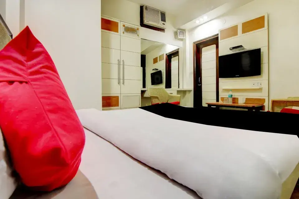 Hotel Nancy Deluxe in Delhi