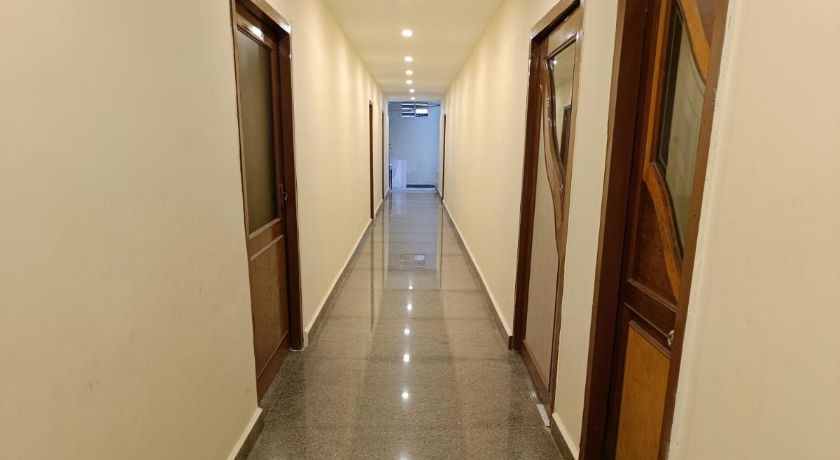 Hotel Dolphin Park in Chennai