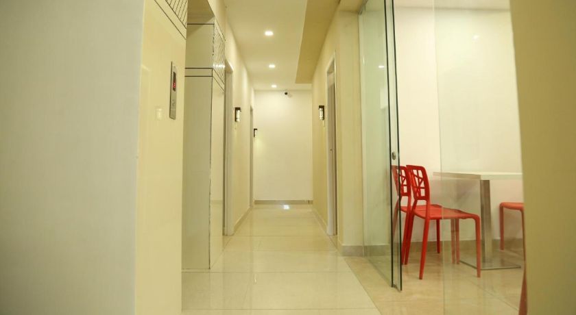 4 U Business Class in Chennai