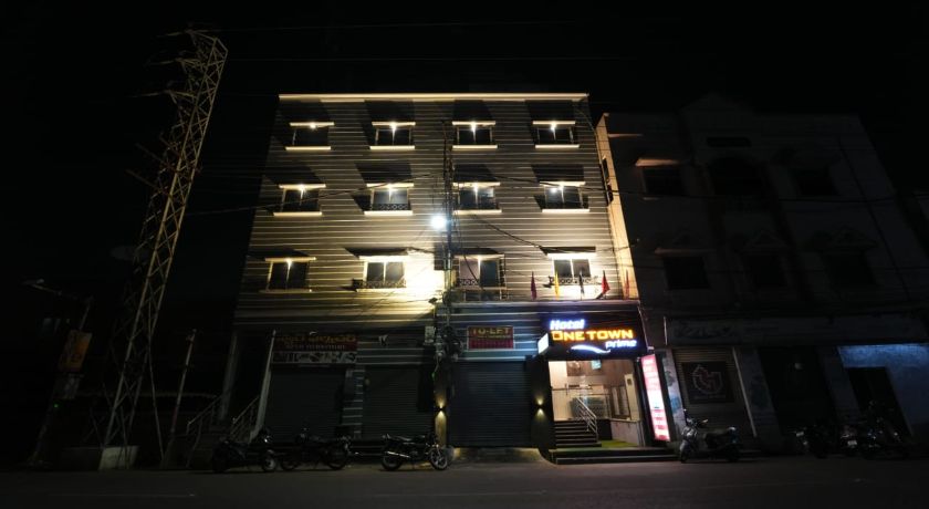 Hotel One Town Prime in Vijayawada