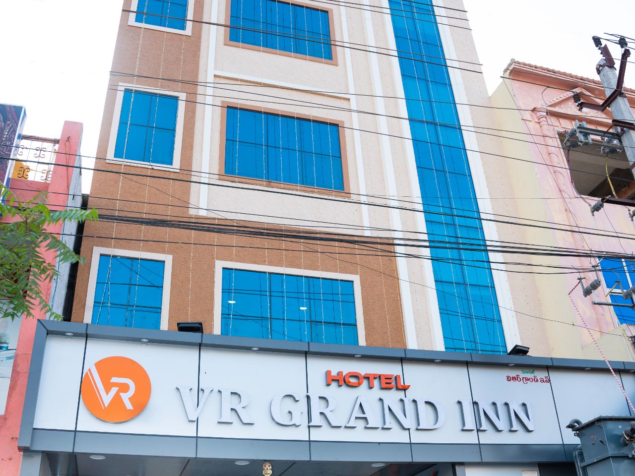 Hotel VR Grand Inn in Nellore