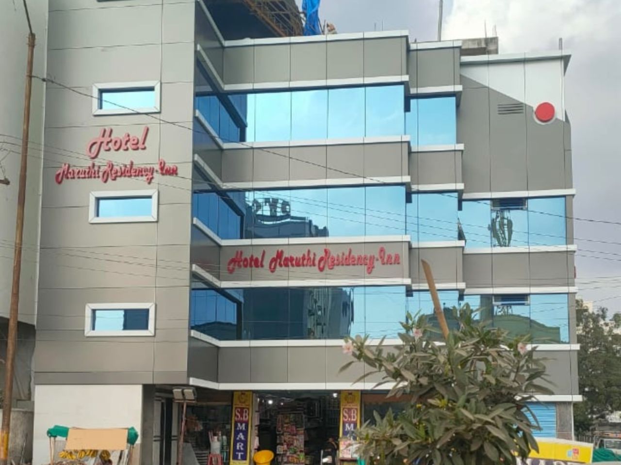New Maruthi Inn, LB Nagar in Hyderabad