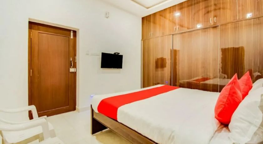 RVN Grand Nellore in Nellore