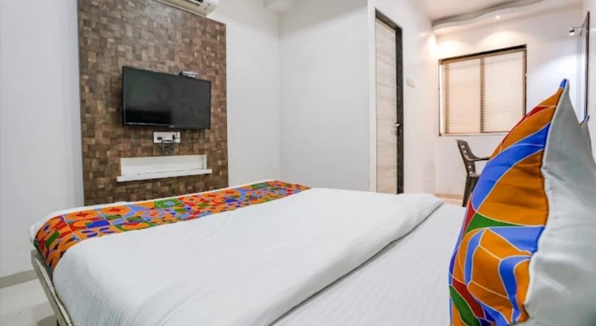 Hotel Krishna Inn in Thane