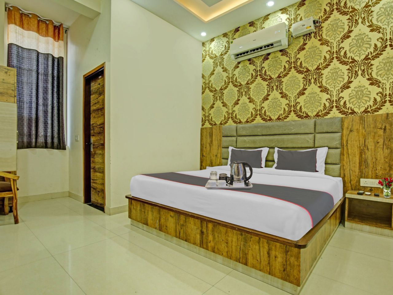 Hotel RD in Zirakpur