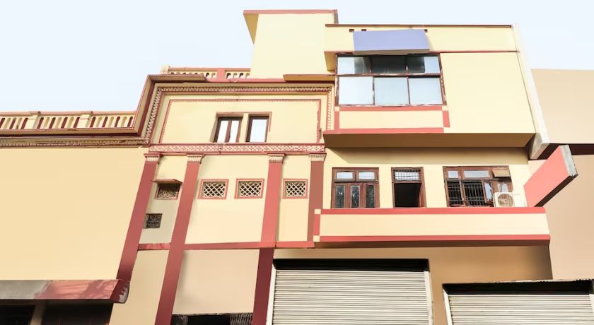 Hotel Sunrise in Lucknow