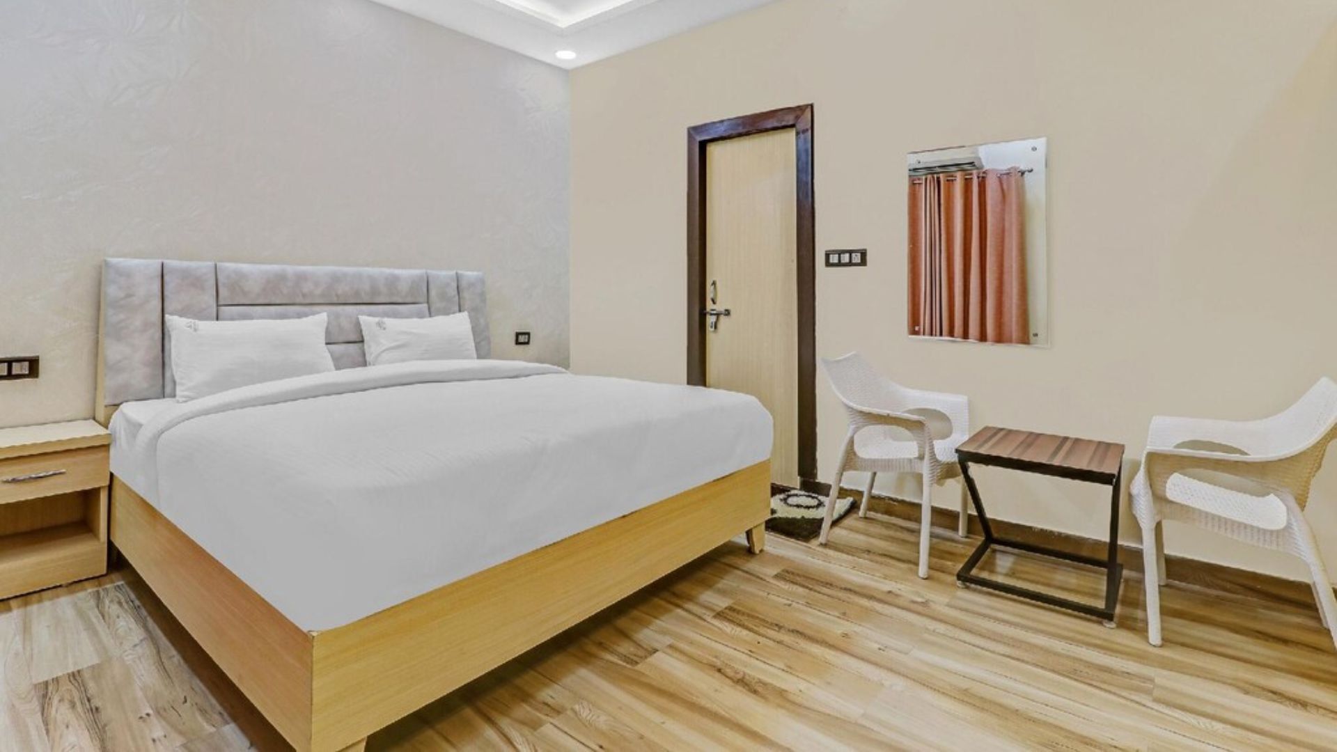 Hotel Sky Awadh in Lucknow