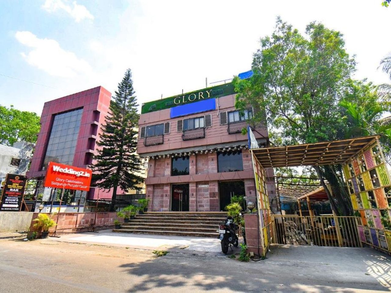 Hotel Glory in Pune