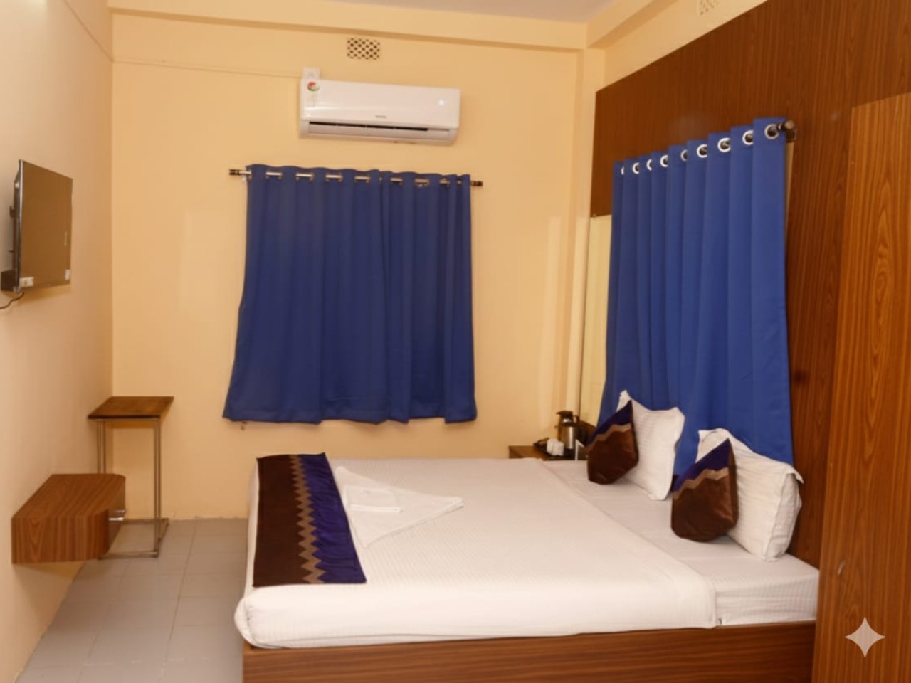 JM Villa Hotel in Kolkata