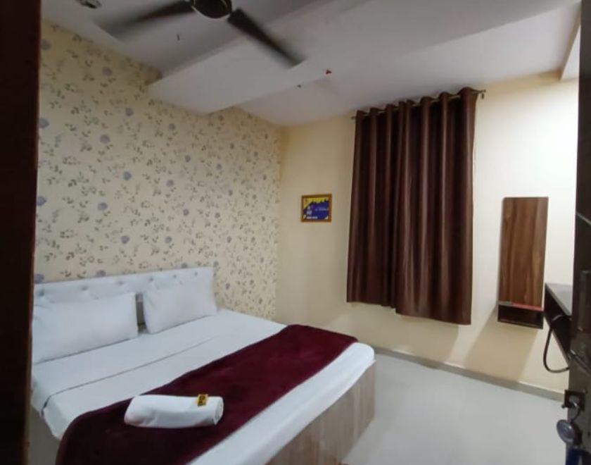 Hotel Memories Room in Nagpur