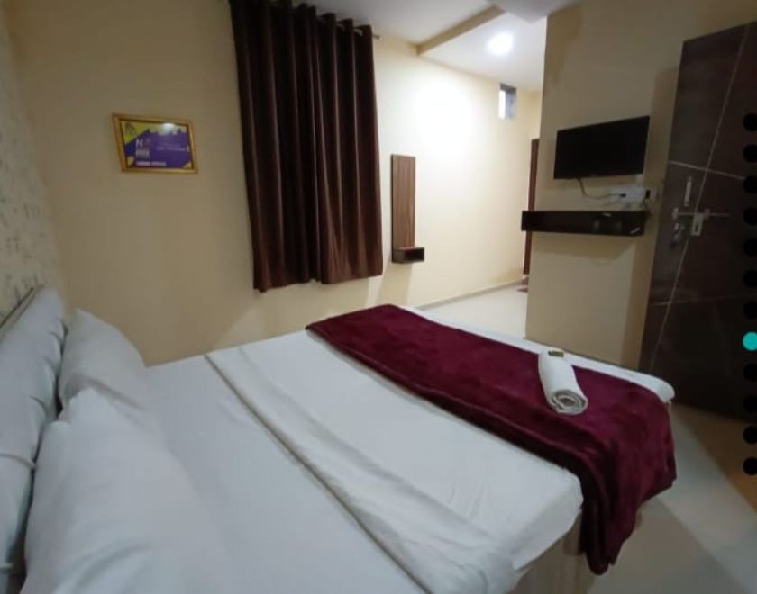 Hotel Memories Room in Nagpur