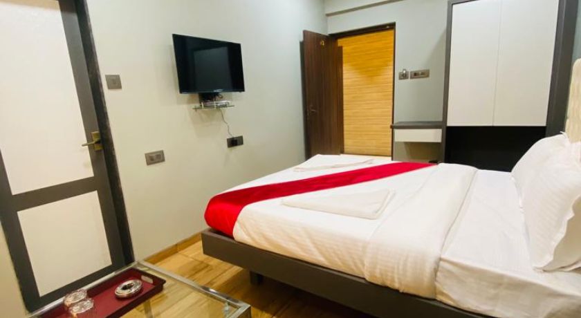 Hotel Grand Inn in Navi Mumbai