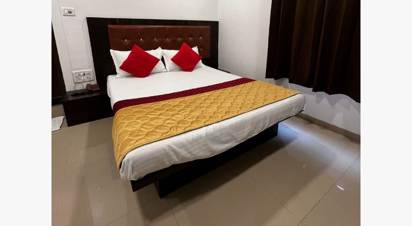 Hotel Borivali Executive in Mumbai
