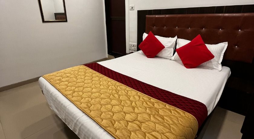 Hotel Borivali Executive in Mumbai