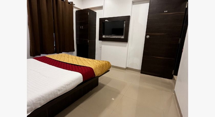 Hotel Borivali Executive in Mumbai