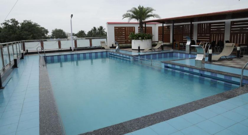 Hotel PVK  Grand in Dindigul