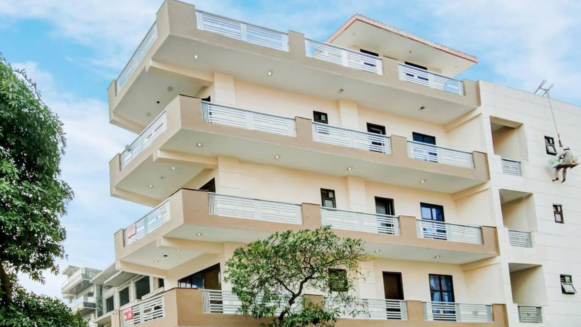 Hotel Orlov in Noida