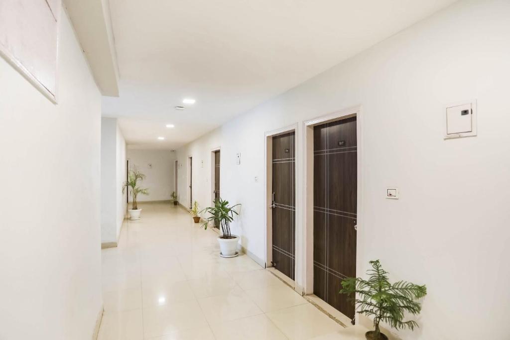 Hotel Blue Stone in Delhi