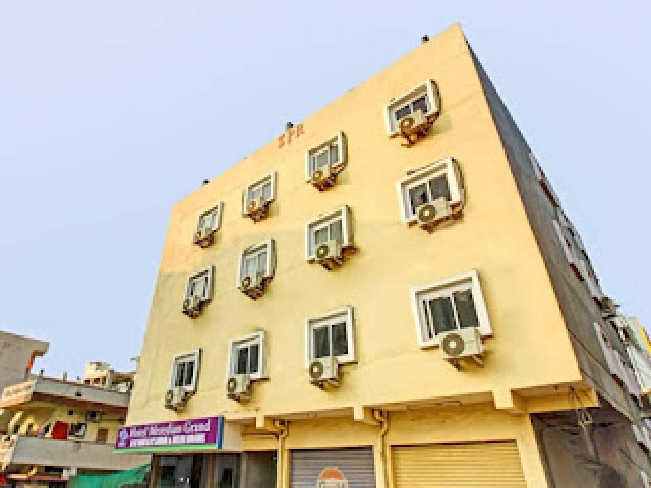 Hotel Meridian Grand in Hyderabad