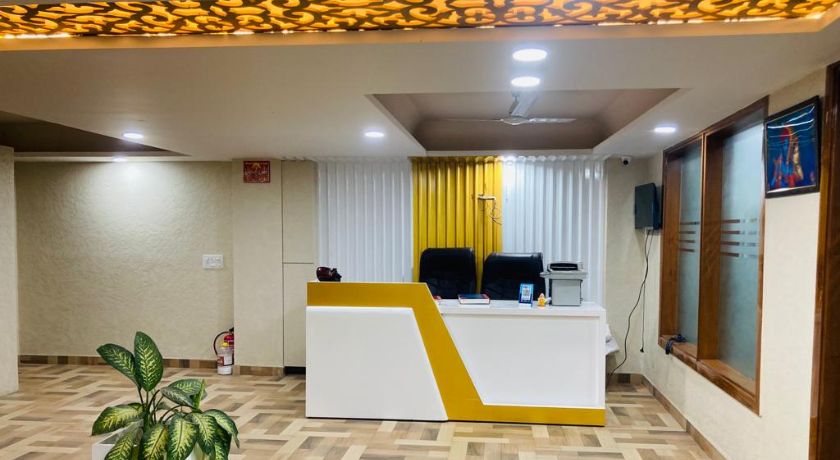 Hotel Signature in Noida