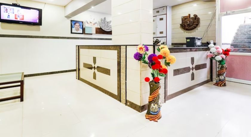 Hotel Suraj Inn in Surat