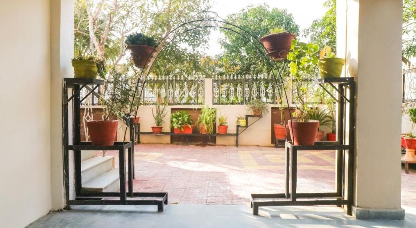 Hotel Kalyug Palace in Bhopal