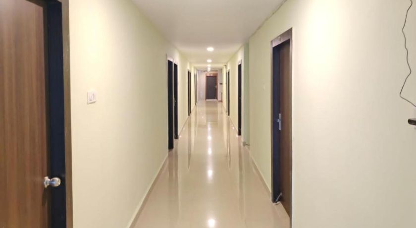 Hotel Grand Inn in Warangal