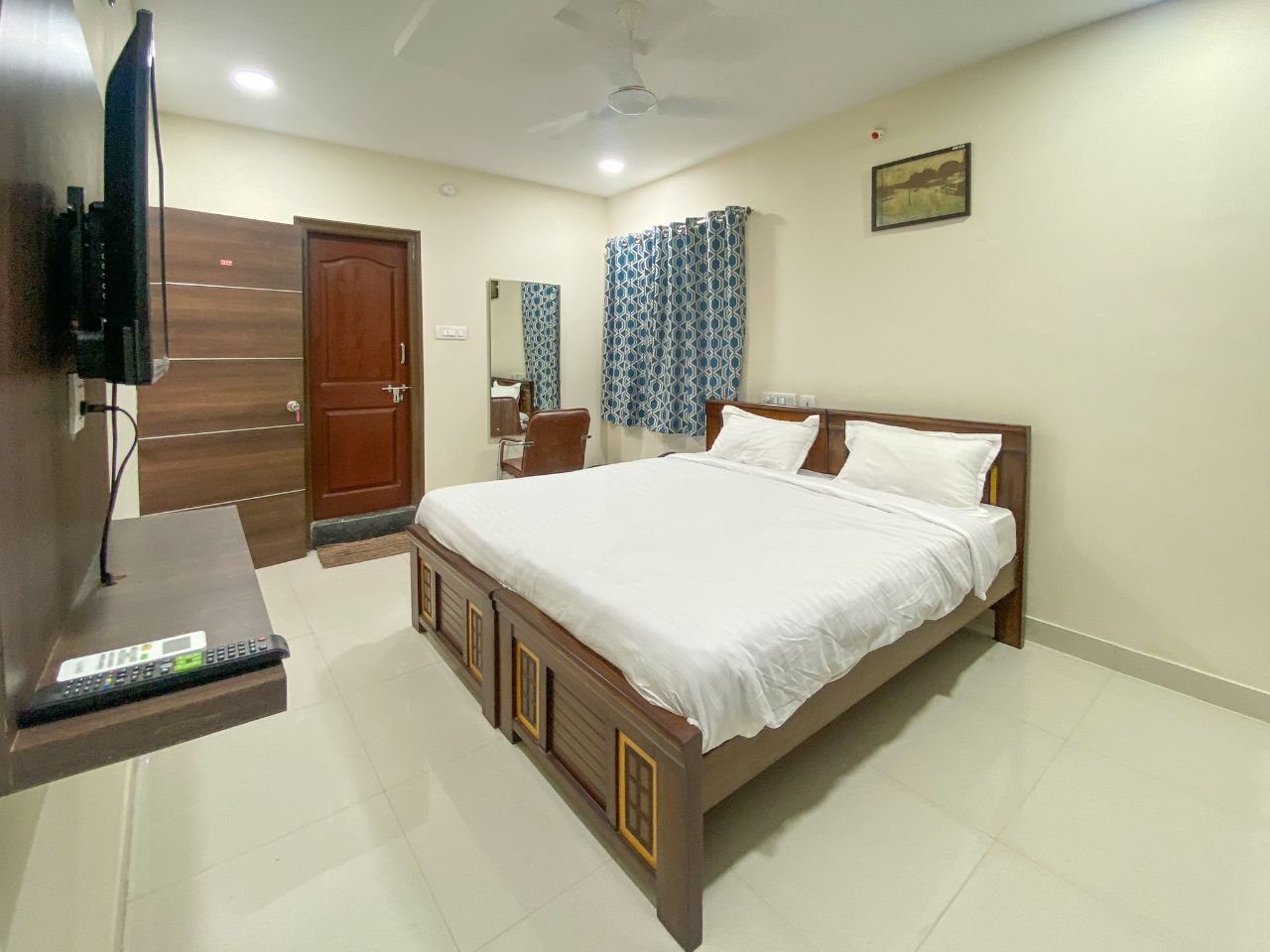 Voila Atnest  in Hyderabad