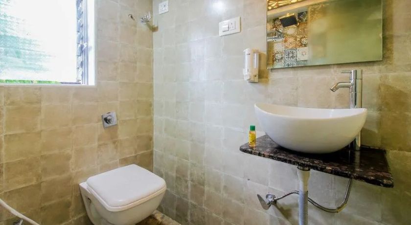 Hotel Blue Bell Residency in Thane