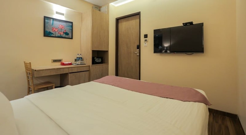 Vishal Hall in Mumbai