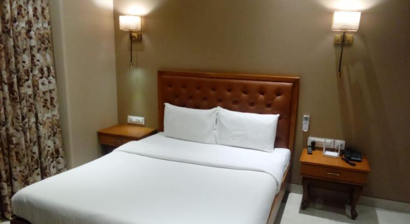 The Hub Link in Mumbai