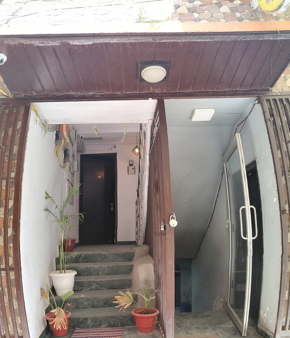 Hotel Diamond Residency in Delhi