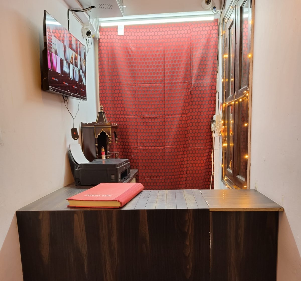 Hotel Diamond Residency in Delhi