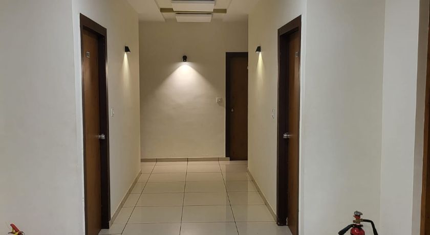 Hotel Shreejis in Gandhinagar