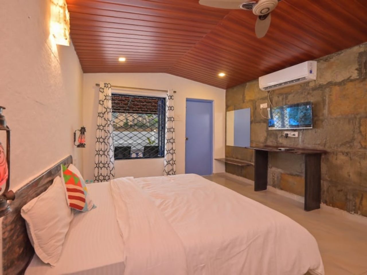 La Montagne in Lonavala