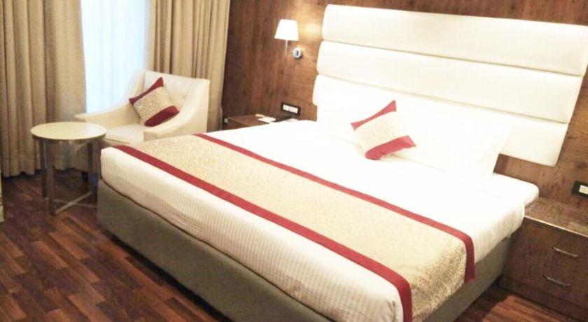 S S Lumina Hotel in Bangalore