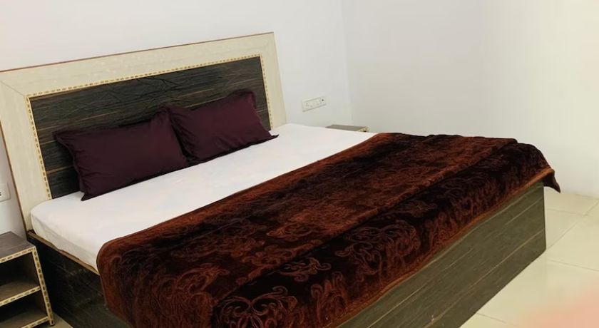 Samriddhi Lawn - By Da Cafe in Lucknow