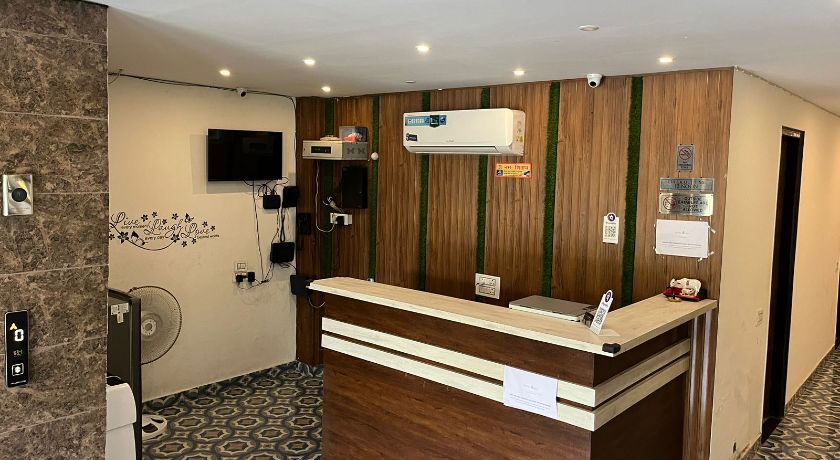 Hotel Artize in Zirakpur